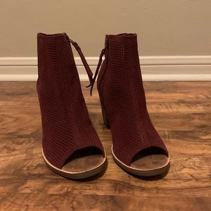 Toms Majorca Peep toe heels